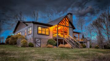Cabin, 3 Bedrooms | Exterior