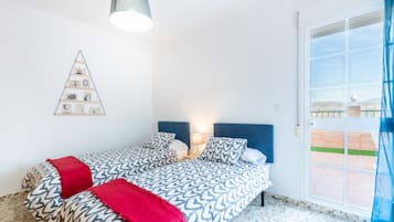 4 habitaciones, tabla de planchar con plancha y wifi gratis