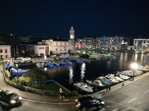 The mythical canals of Sete, exceptional view!