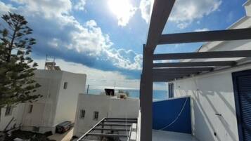 Basic Double or Twin Room | Balcony