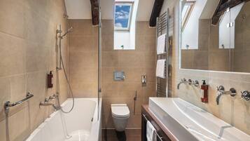 Executive Apartment