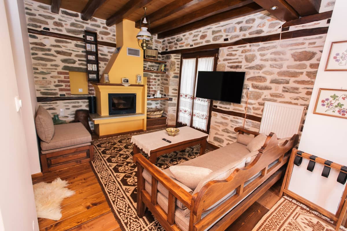 In-room safe, soundproofing, free WiFi