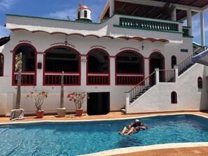 Piscine extérieure