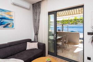 Apartment (One bedroom Apartment) | Living room - Apartments Tomas (Omis)