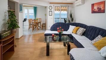Apartemen (Four Bedroom Apartment with Balcony) | Interior