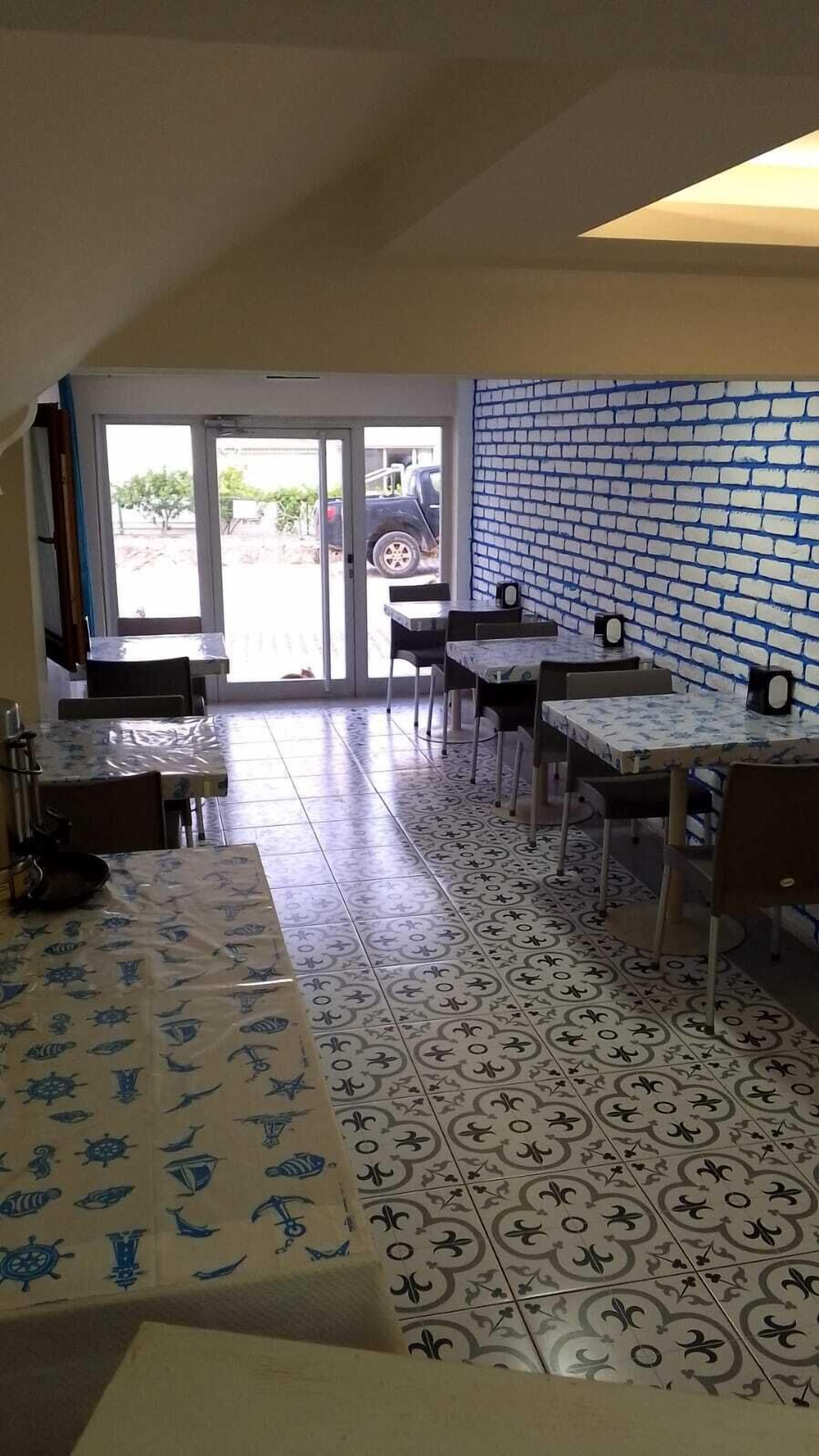 free daily local cuisine breakfast