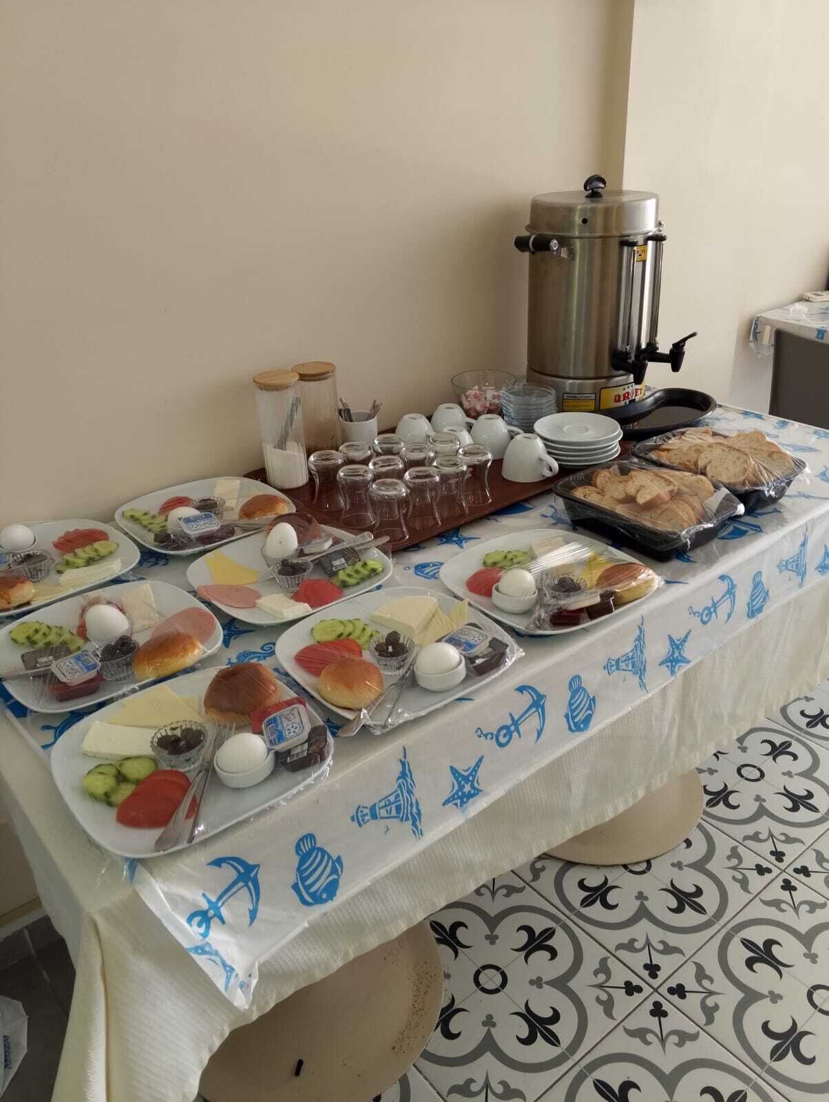 free daily local cuisine breakfast