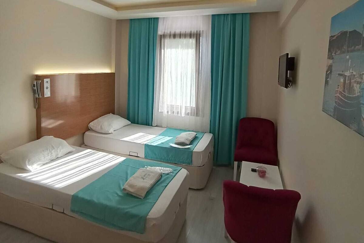 Premium bedding, minibar, desk, laptop workspace