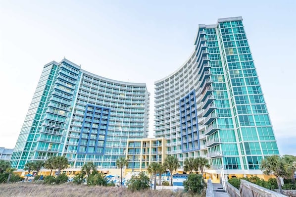 Exterior - New Floor Private Balcony Oceanfront Decor with Pools (North Myrtle Beach)