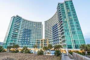 Exterior - New Floor Private Balcony Oceanfront Decor w/Pools (North Myrtle Beach)