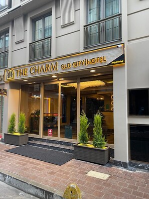 Front of property - The Charm Hotel - Old City (Istanbul)