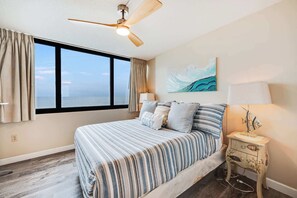 2 bedrooms, iron/ironing board, WiFi, bed sheets - New Direct Ocean View, Exclusive Sands Beach Club! (Myrtle Beach)