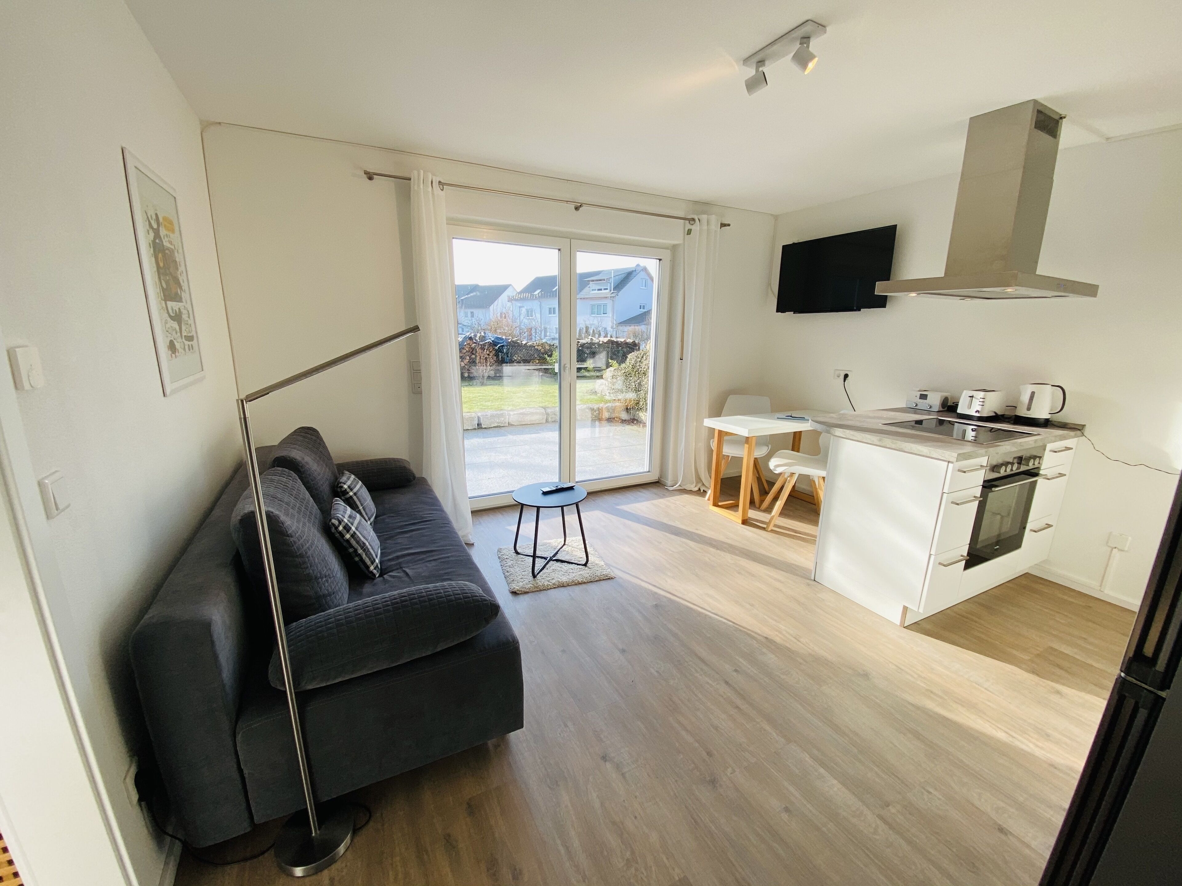 Televisor i taula de tennis de taula 