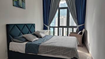 3 bedrooms, iron/ironing board, free WiFi, bed sheets