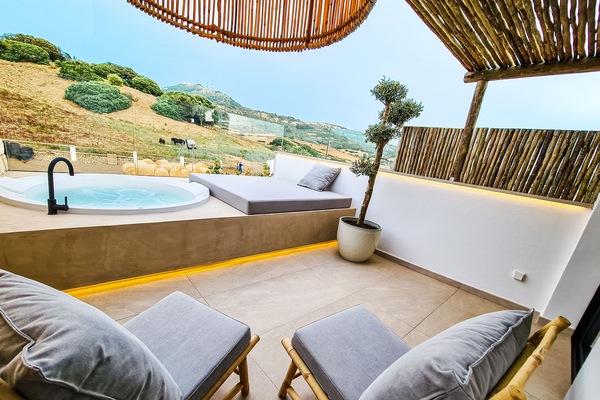 Superior Double Room, Hot Tub | Private spa tub