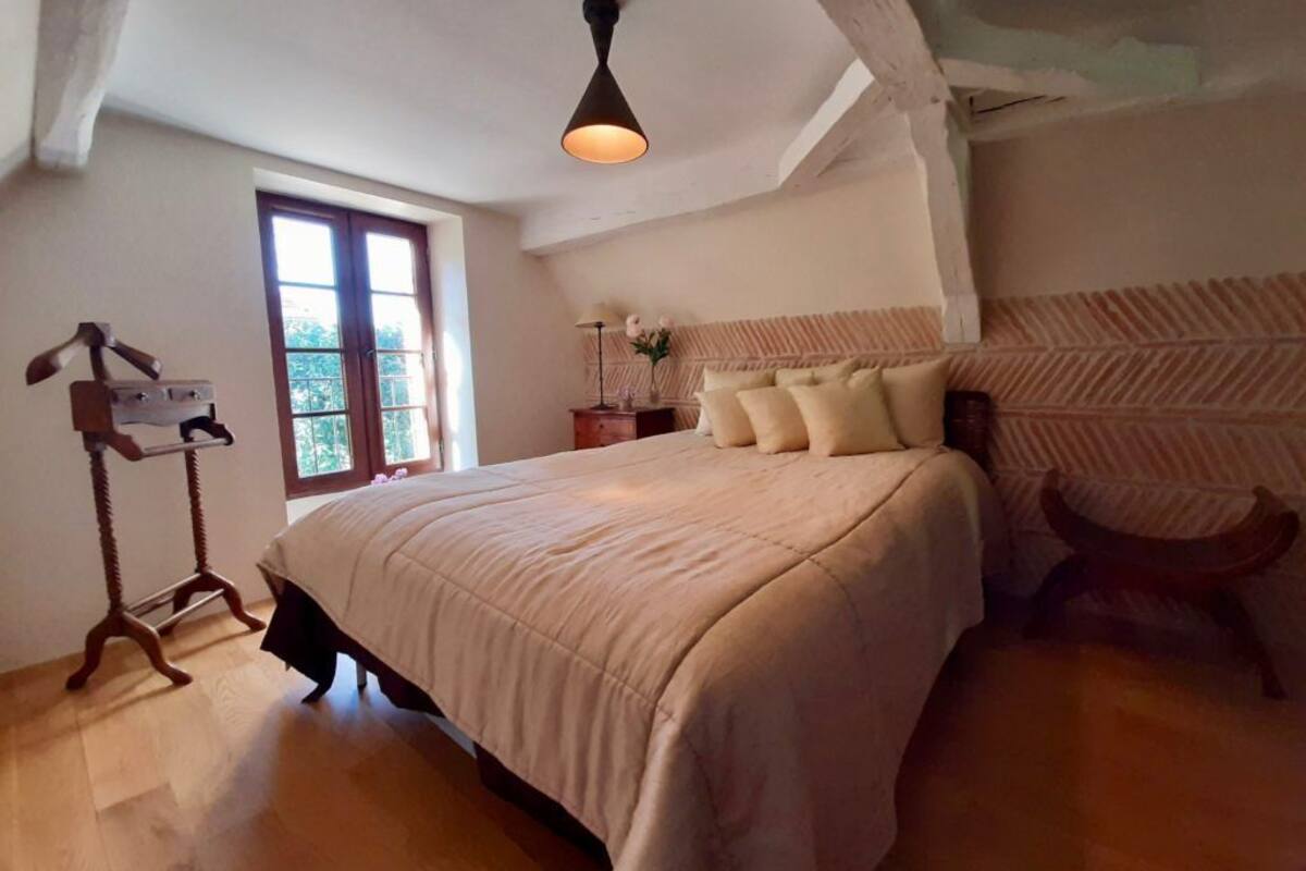 Room Lascaux (garden view) | Individuell inredning, unika möbler och strykjärn/strykbräda