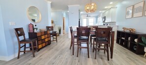 Dining - RH Cove - luxury at the beach! (Galveston)