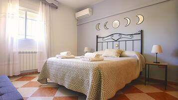 3 bedrooms, iron/ironing board, travel cot, WiFi