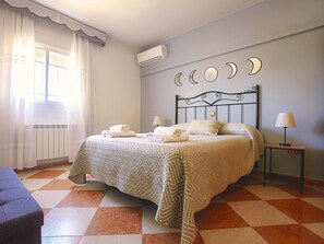 3 bedrooms, iron/ironing board, travel cot, WiFi - Los Mayorales Apartment (Garrovilla, La)