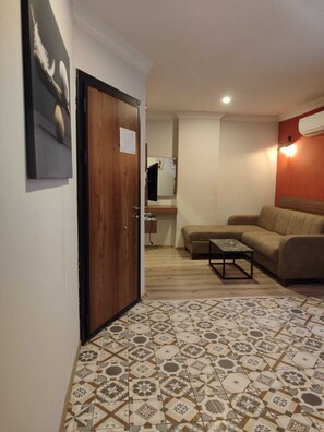 Standard Double Room | Premium bedding, blackout drapes, iron/ironing board, free WiFi - Terra Rossa (Antalya)