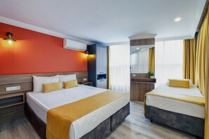 Premium bedding, blackout curtains, iron/ironing board, free WiFi - Terra Rossa (Antalya)