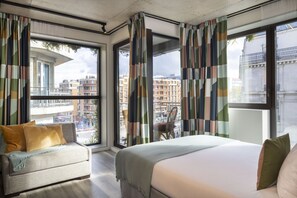 Deluxe Room, Balcony | 1 bedroom, premium bedding, in-room safe, individually decorated