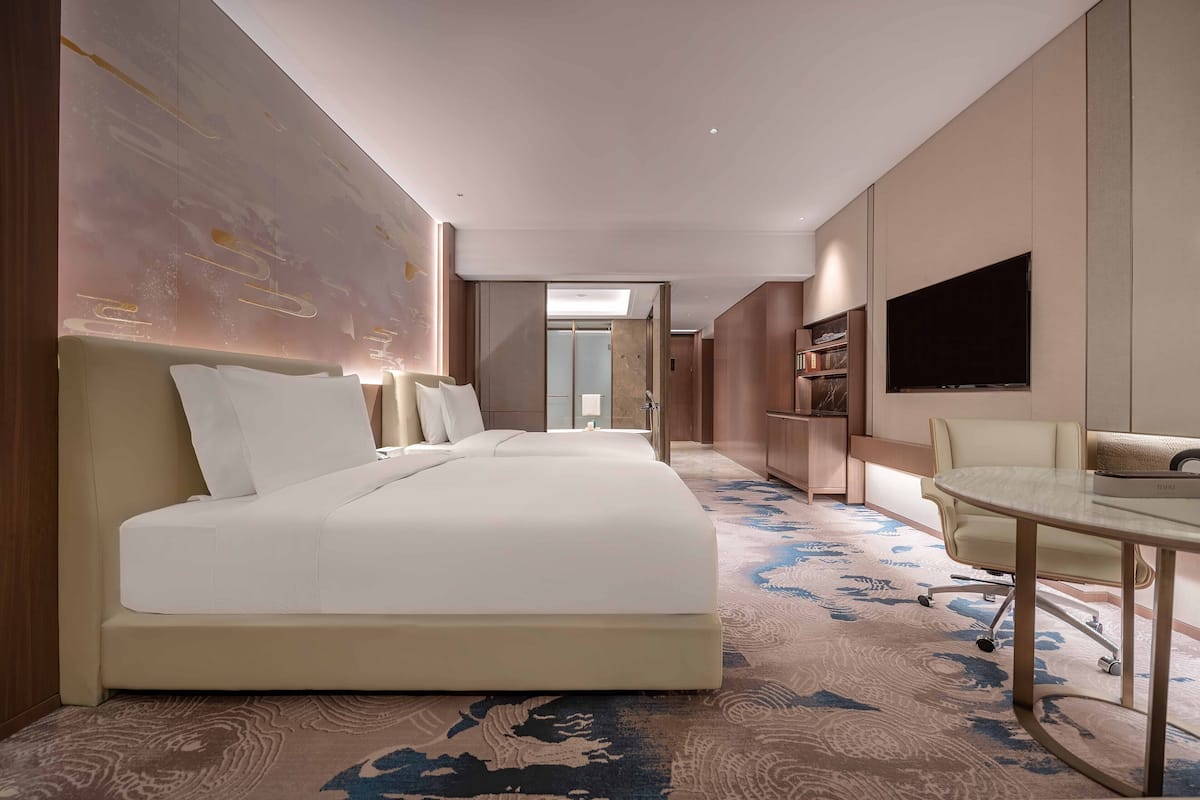 1 bedroom, desk, laptop workspace, free WiFi