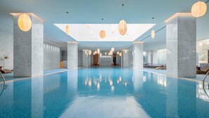 Piscine couverte