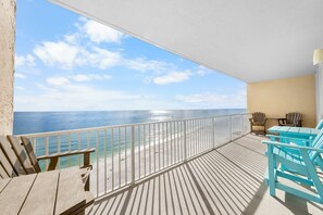 Property grounds - San Carlos 1706- There is No Place Better Than the Beach. Book Now! (Gulf Shores)