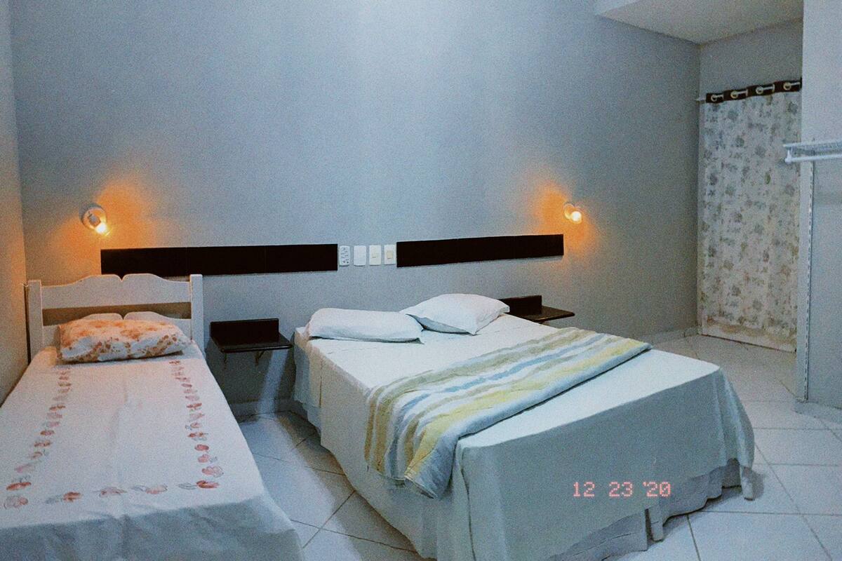 Deluxe Room | Desk, laptop workspace, free WiFi