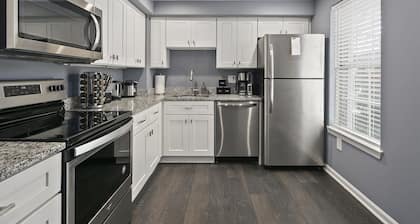 AldenDelight: Work Friendly & 40 Mins to DC