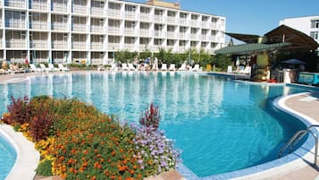 Piscina externa