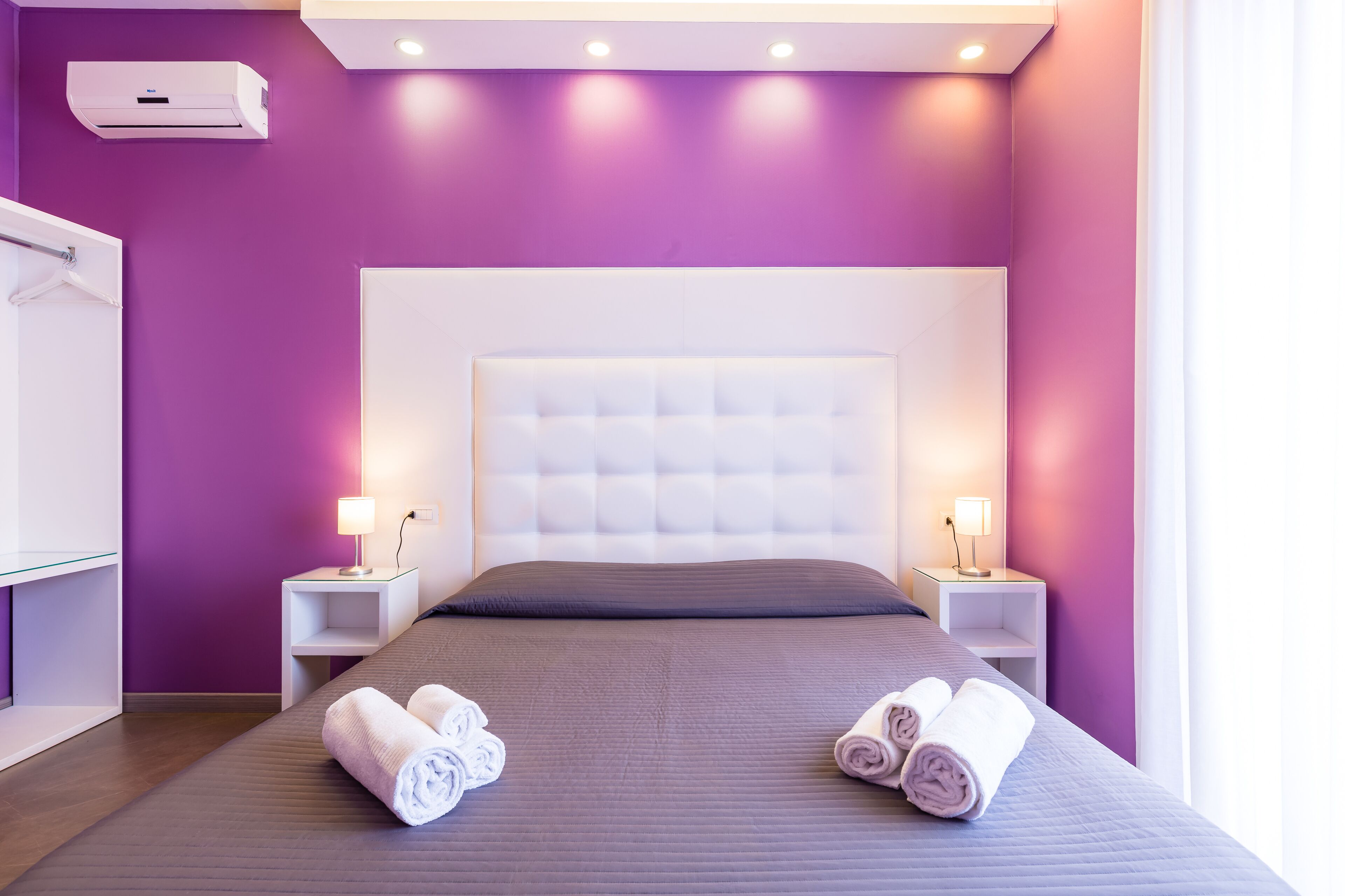 1 slaapkamer, een bureau, gratis wifi, beddengoed