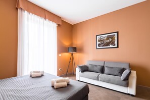 1 bedroom, free WiFi, bed sheets - BH Napoli Railway - Nocciola (Napoli)