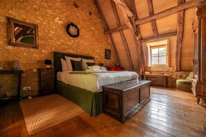 Signature Double Room, Ensuite (Richard Coeur De Lion) - La Tour de Cause (Saint-Cybranet)
