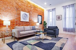 Télévision, espaces bureaux