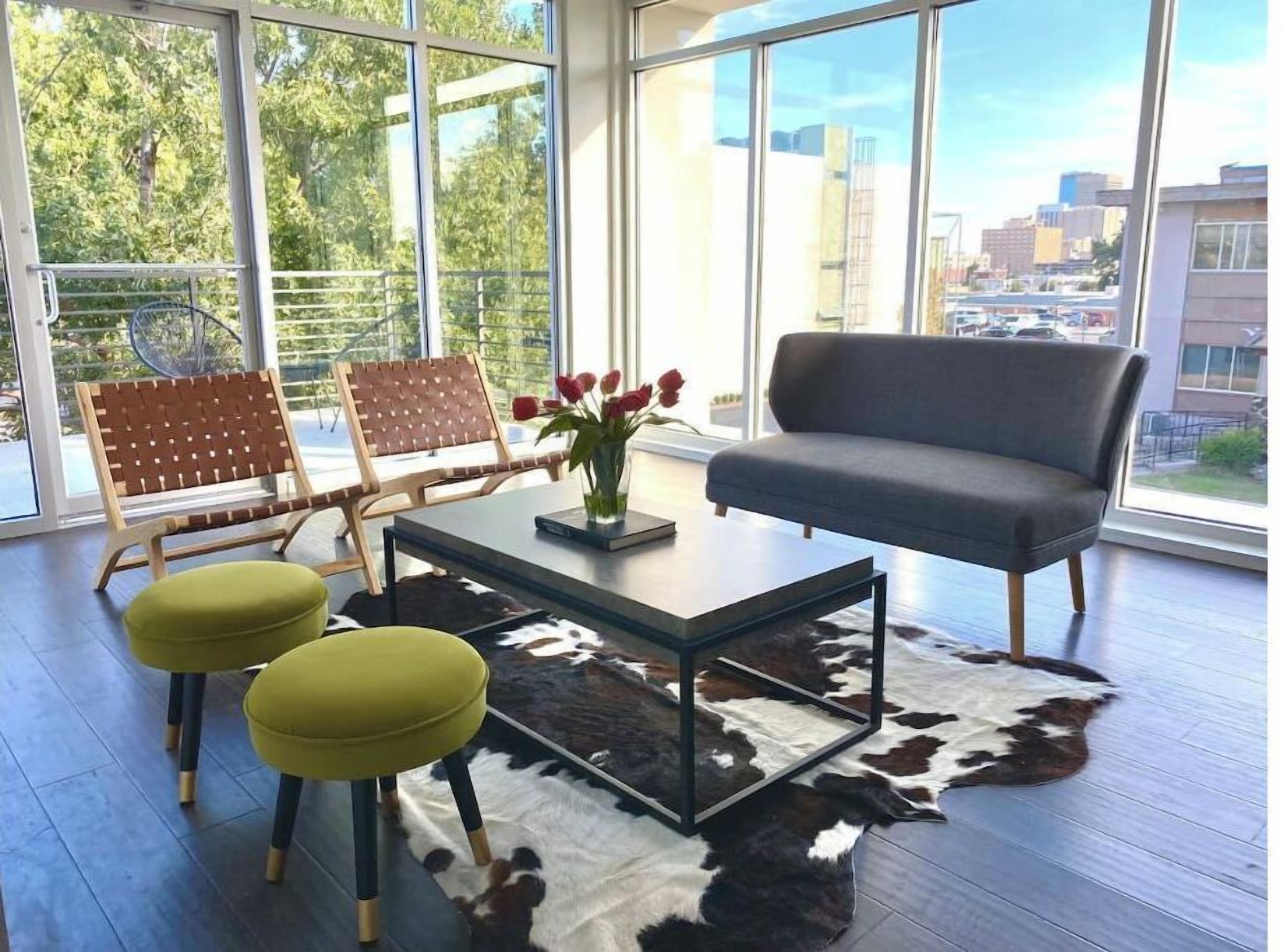 Skyline Views Modern 3 Level In Downtown Okc #E - Asian District - Oklahoma City