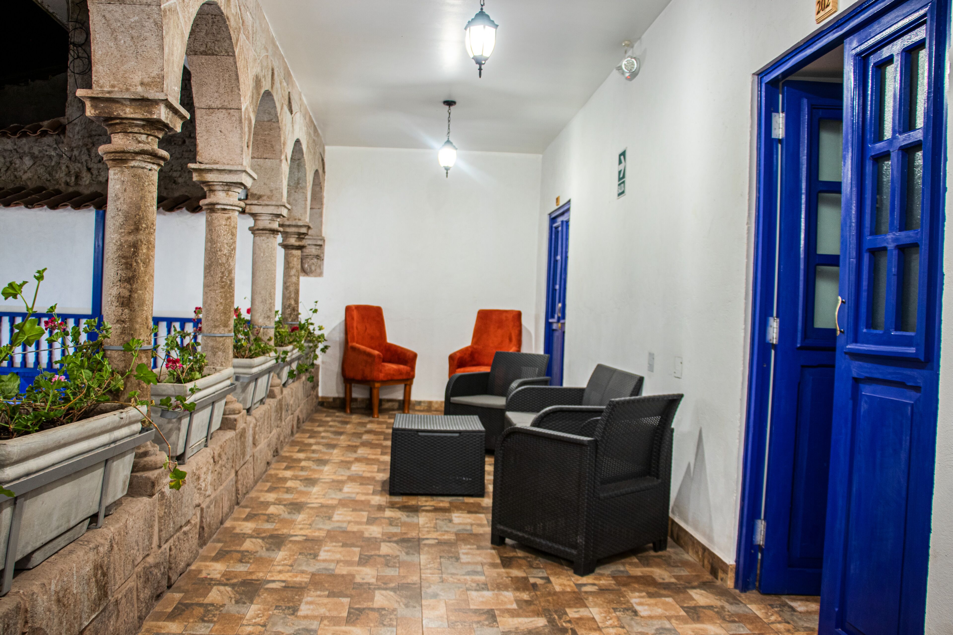 superior double room single use | hypo-allergenic bedding, desk, laptop workspace, iron/ironing board