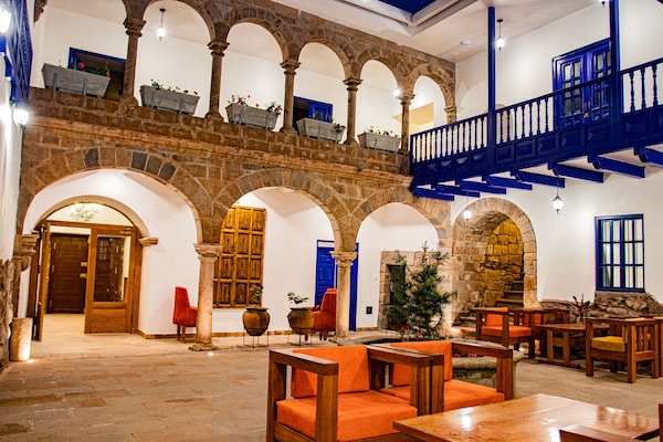 Ropa de cama hipoalergénica y escritorio