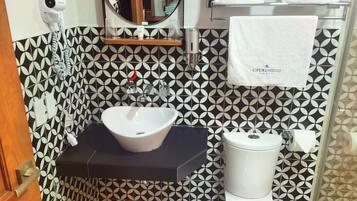 Family Room | Bathroom | Shower, rainfall showerhead, designer toiletries, hair dryer