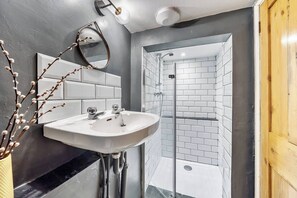 Towels - Lovely Apartment - Central Oxford - Pass the Keys (Oxford)
