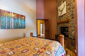 3 habitaciones, tabla de planchar con plancha y wifi gratis