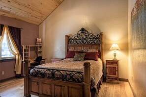 3 chambres, fer et planche à repasser, Wi-Fi gratuit, draps fournis