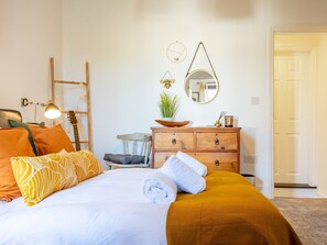 3 soverom, strykejern/-brett, wi-fi (inkludert) og sengetøy