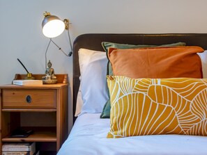 3 habitaciones, tabla de planchar con plancha y wifi gratis 