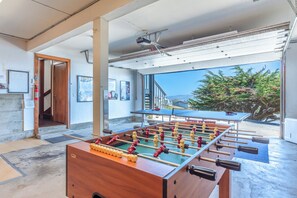 Spielezimmer