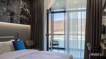 Standard Double Room | 1 bilik tidur, peralatan tempat tidur premium, bar mini