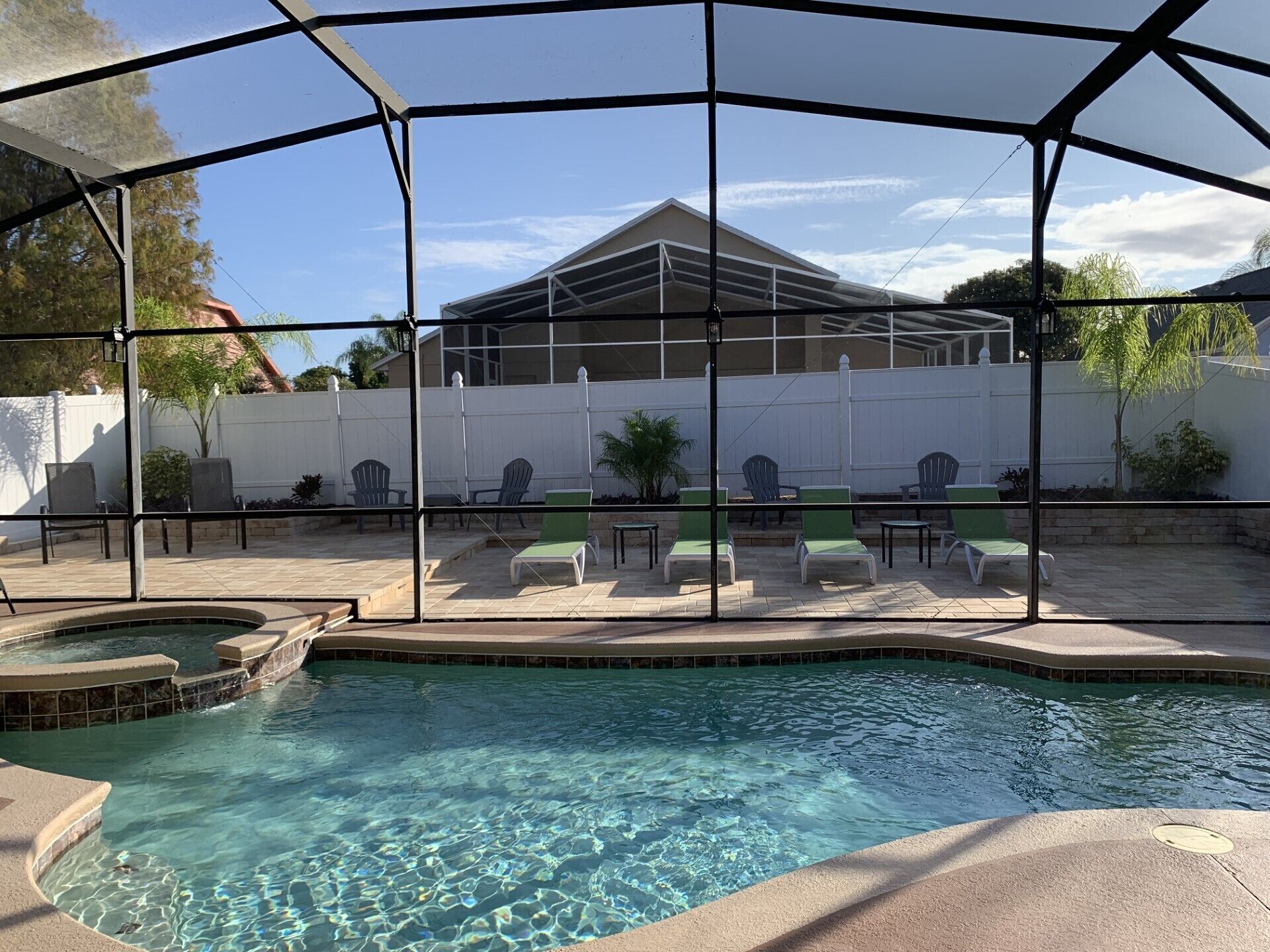 Luxurious villa with heated pool near Disney