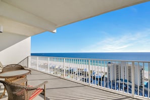 Appart'hôtel, plusieurs lits, balcon (#1907 - No Pets) | Enceinte de l’hébergement