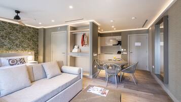 Comfort-studiolejlighed - 1 queensize-seng med sovesofa - handicapvenligt - parkudsigt | 2 soveværelser, dundyner, senge med madrasser af memory foam